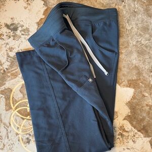 Figs Women's Dark Harbor Kade Boot Cut Scrub Pants